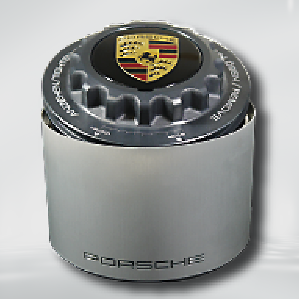 Officebehälter mit dem Emblem von Porsche